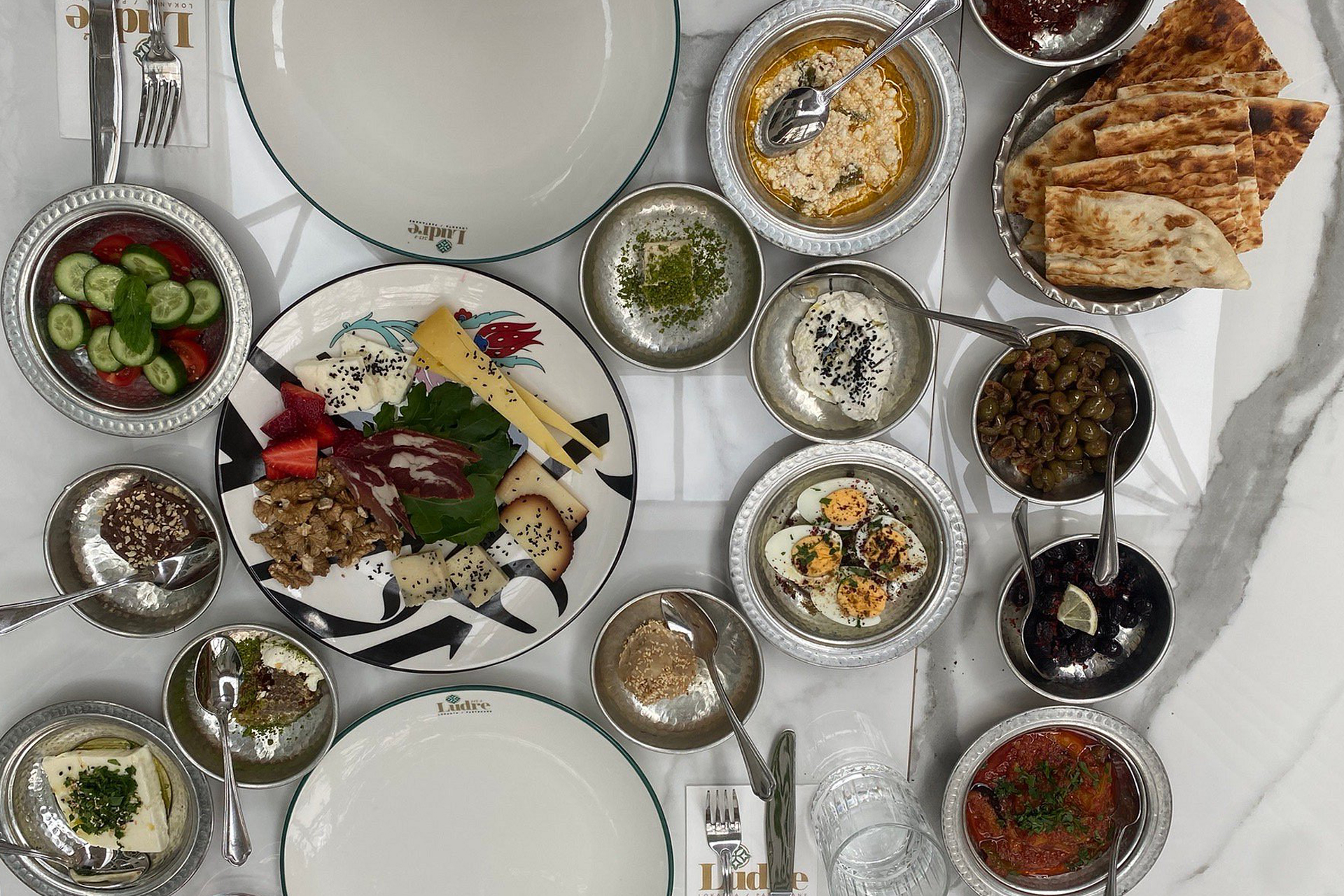 LUDRE Restaurant